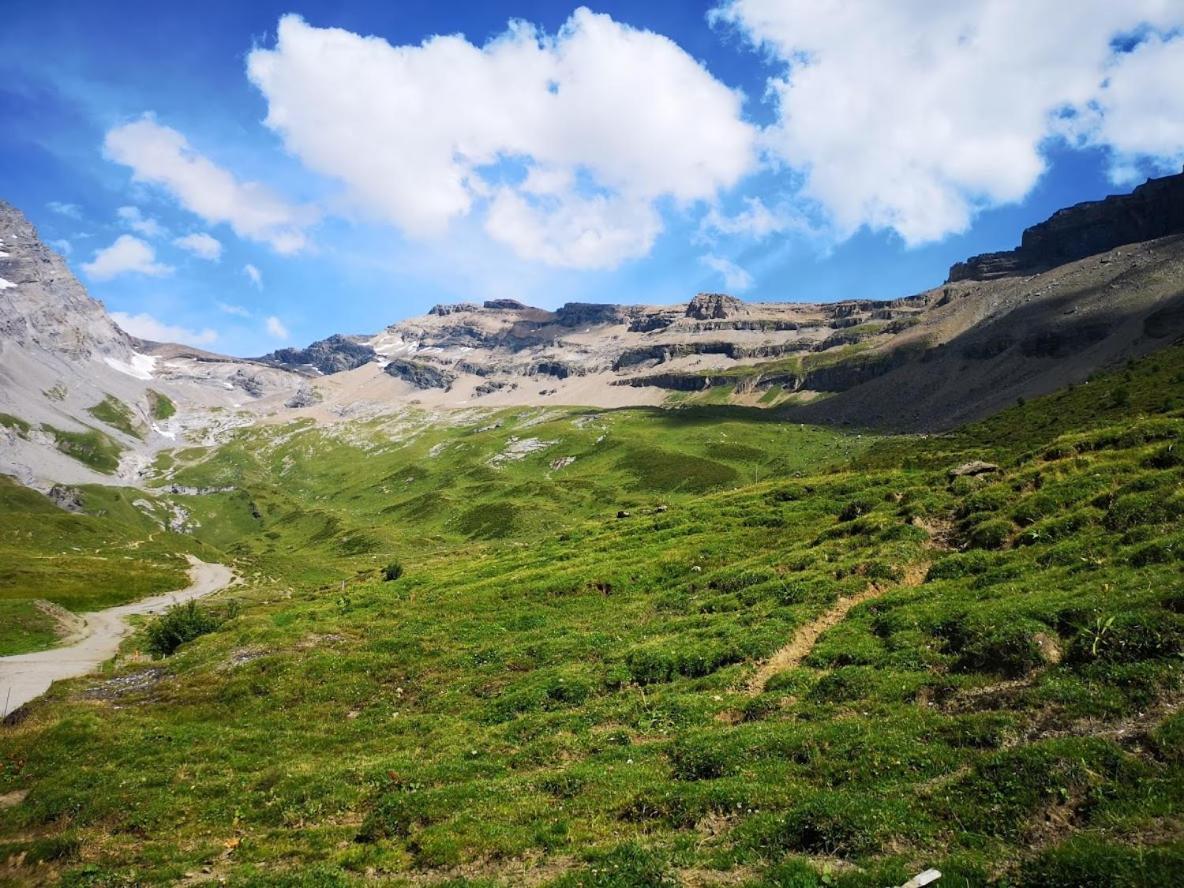 Touristenheim Bergfreude لوكباد المظهر الخارجي الصورة